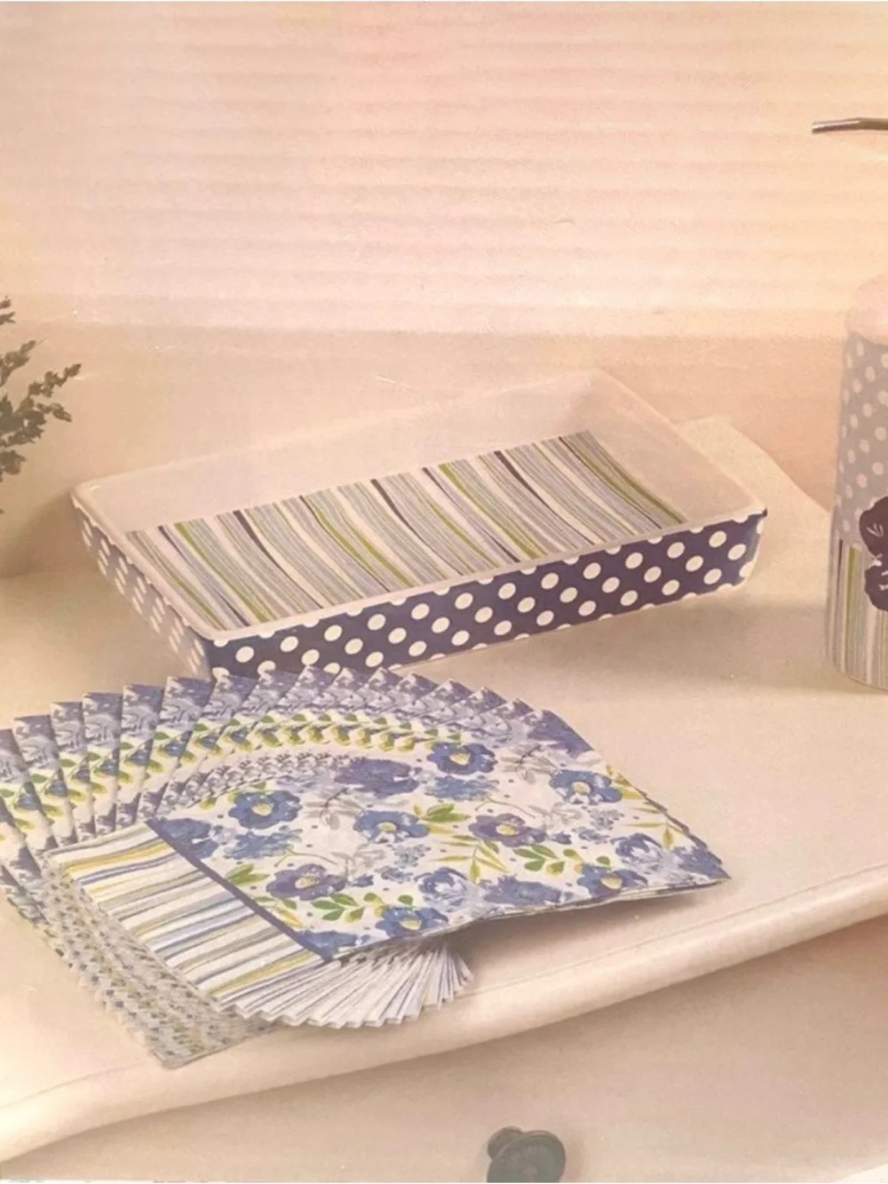 🌼 Guest Bathroom Set Tray Napkins Lotion Pump Floral Stripe